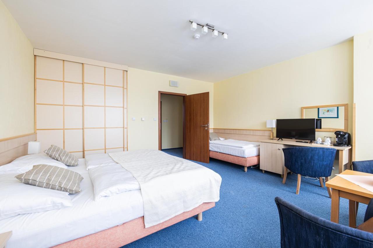 Sporthotel Kurzovní pod Pradědem Karlova Studánka Exterior foto